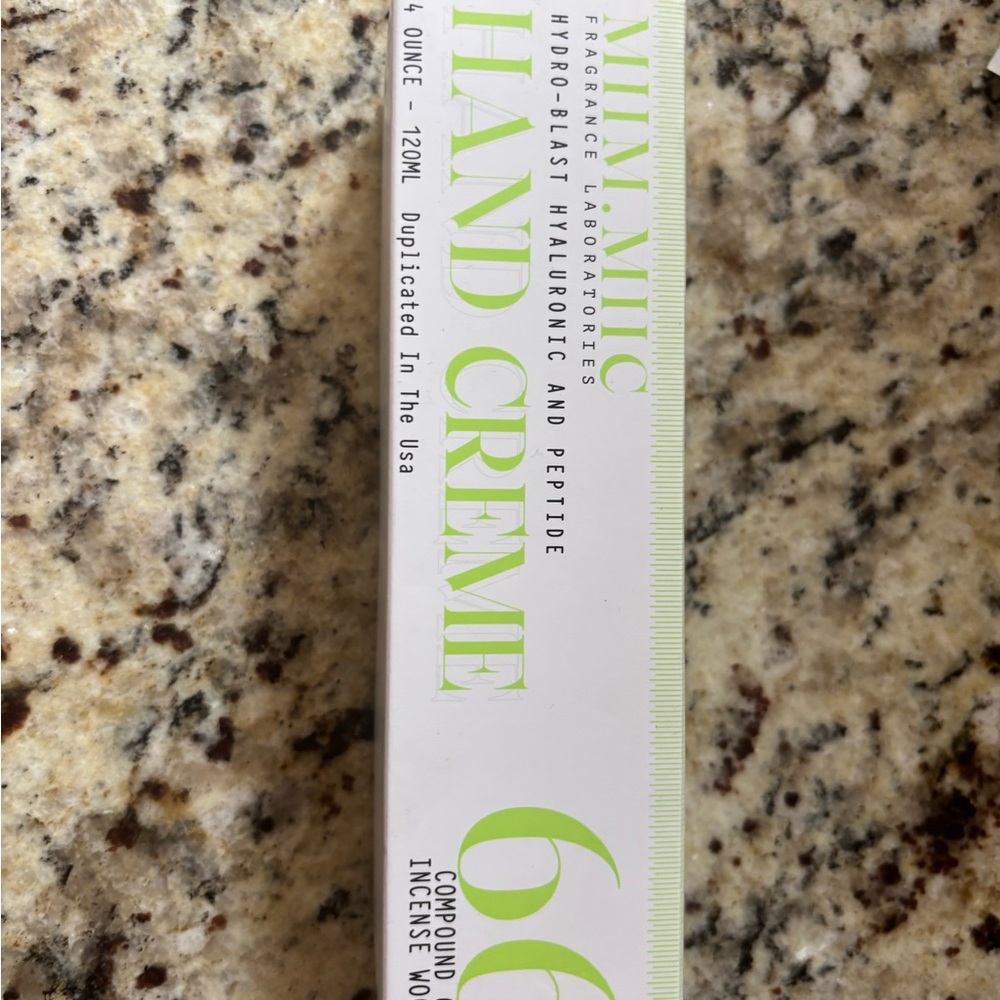 MimmMiic Hand Creme 66 Incense Wood Scent New